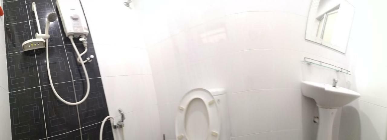 Hma Guesthouse Сепанг Екстериор снимка