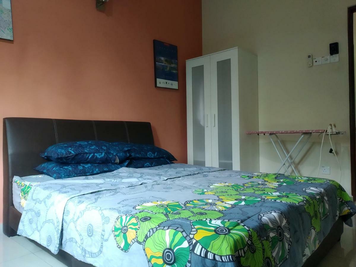 Hma Guesthouse Сепанг Екстериор снимка